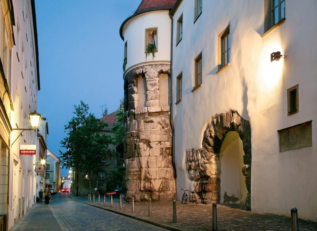 Parkresidenz Hotel Garni Bad Abbach Zewnętrze zdjęcie